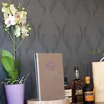 Hotel Logis Restaurant De La Madeleine 3*