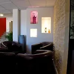 Logis Restaurant De La Madeleine 3*