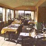 Logis Restaurant De La Madeleine Отель Commercy