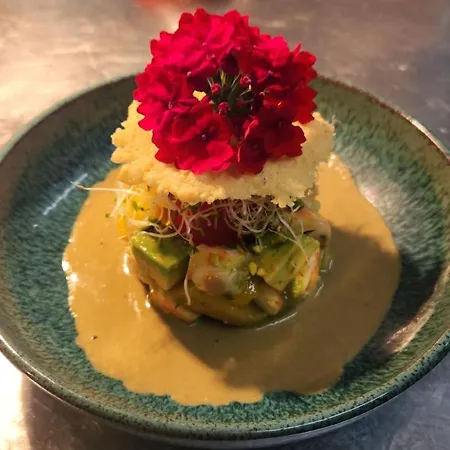 Logis Restaurant De La Madeleine Hotel 3*