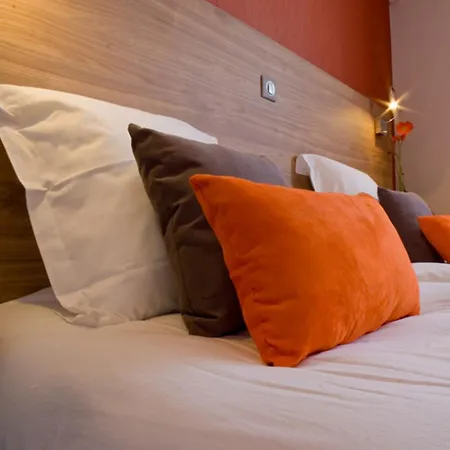 Ξενοδοχείο Logis Restaurant De La Madeleine 3*