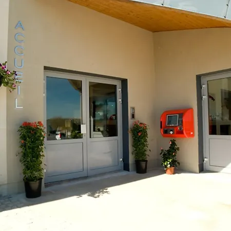 Logis Restaurant De La Madeleine