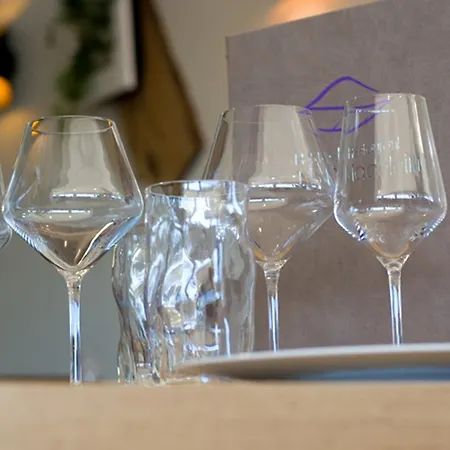 Logis Restaurant De La Madeleine Hotel 3*