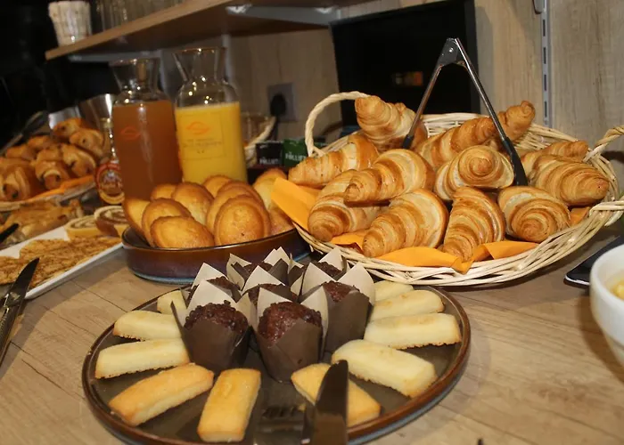 Logis Restaurant De La Madeleine