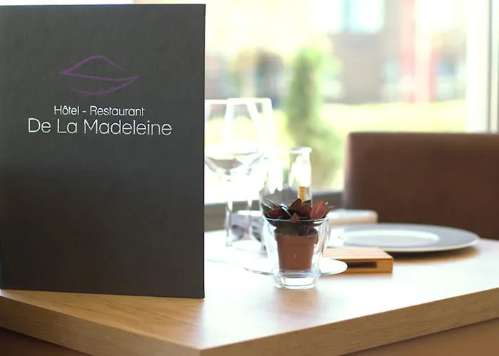 Hotel Logis Restaurant De La Madeleine Commercy