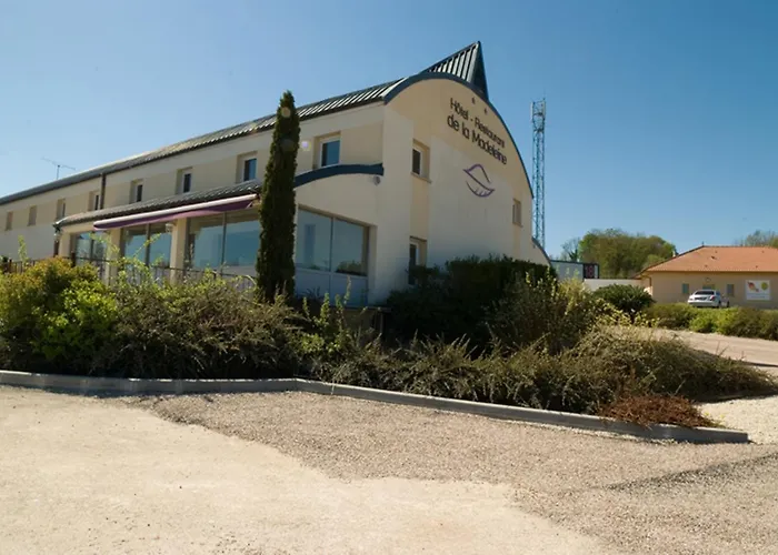 Ξενοδοχείο Logis Restaurant De La Madeleine 3*