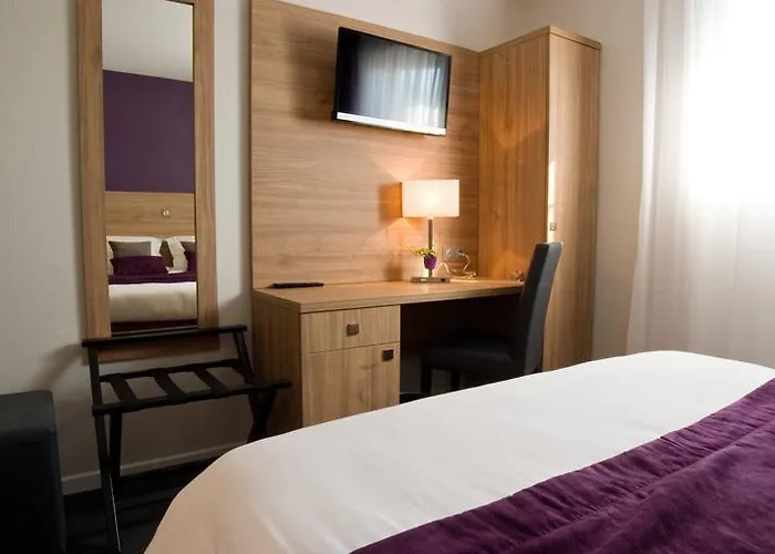 Logis Restaurant De La Madeleine Commercy